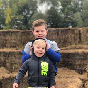 Meet your Posher, Crystal